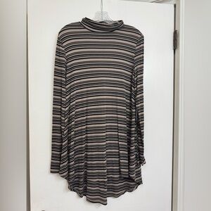 Apt 9 brown and black striped turtleneck tunic top